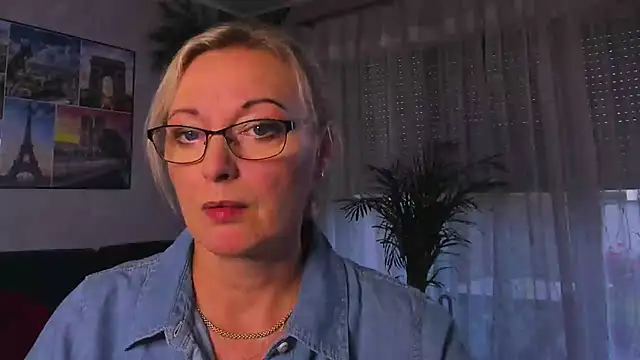 vanessa_chat webcam