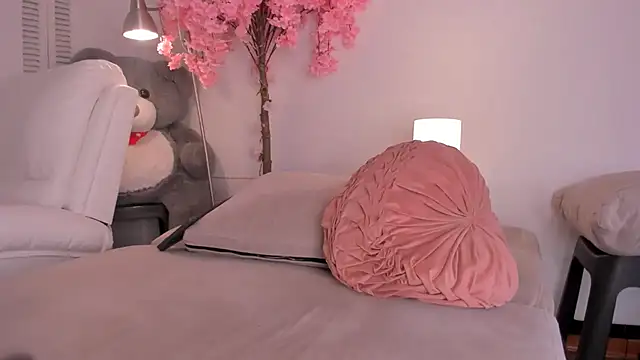 kitty_miaa webcam
