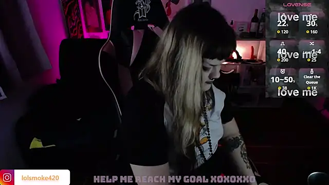 Bdsm_and_fries webcam