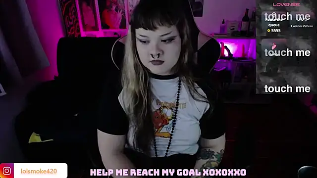 Bdsm_and_fries webcam