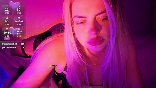 ShamlesssAdell webcam