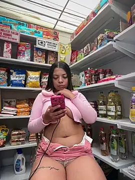 AdaPink_ live cam on StripChat