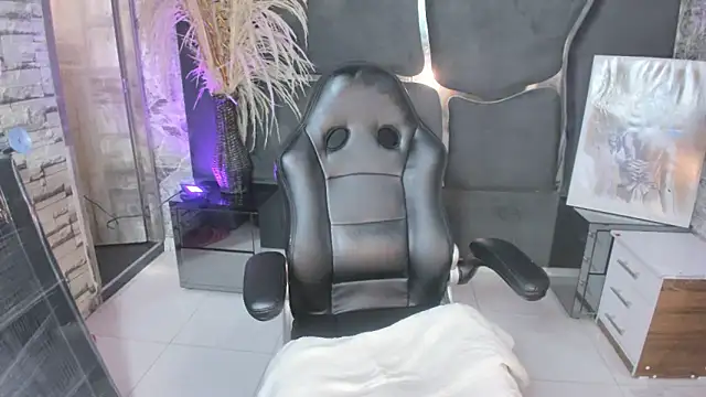 Amber_Storm19 webcam