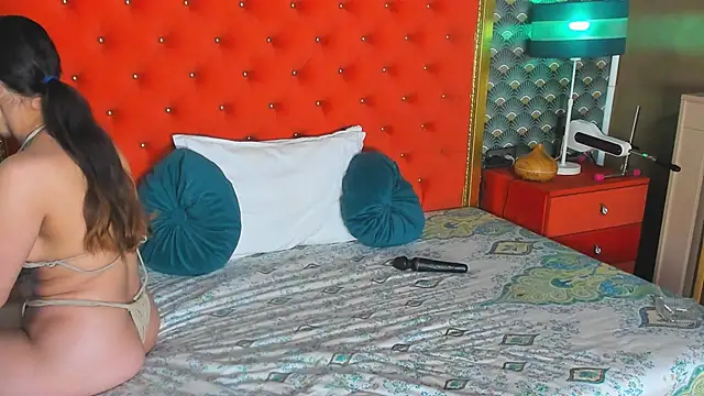 VallerieJones webcam