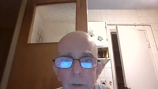mariusica1@xh webcam