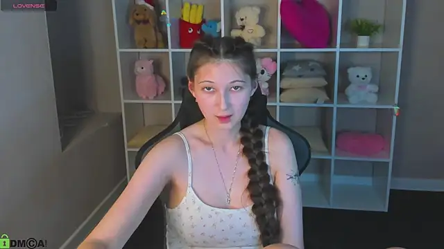 Ella_Burns webcam