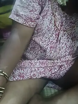 tamilkaviya431 webcam