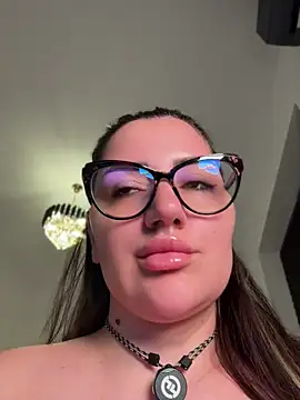SophieRoouse webcam