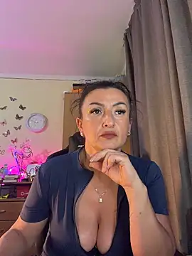 Hotangel75 webcam