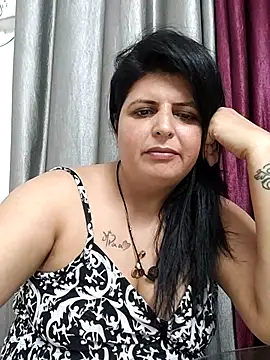Jann_Riya333 webcam