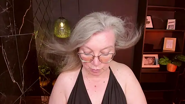 NataliMellow webcam
