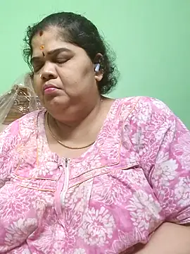 tamilthanushri webcam