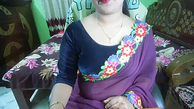 BengaliQueenStar webcam