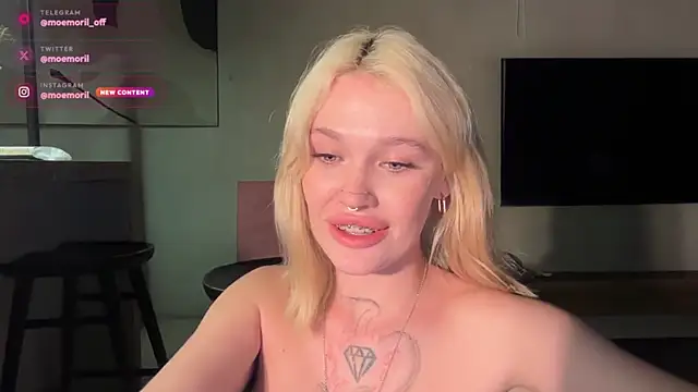 Golden_Aline webcam