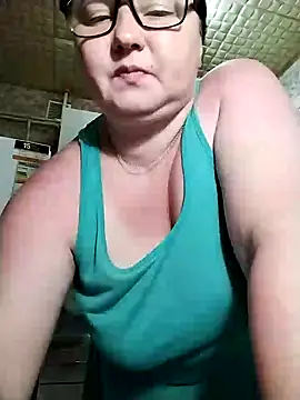 Holly-69 webcam
