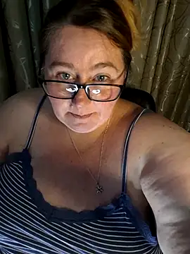 Iceprincess2bad4u webcam
