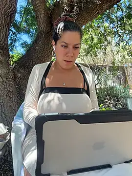Bigbuttbrooklynn live sex cam