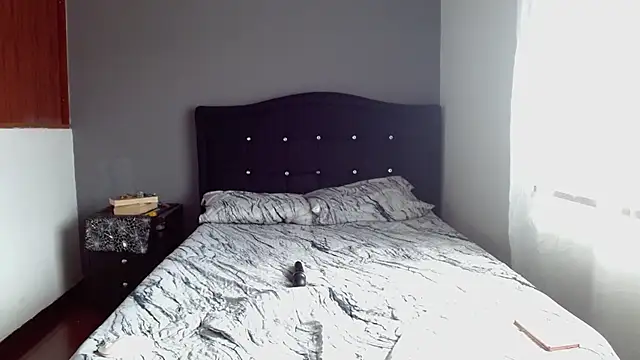 Emilia_1995 webcam