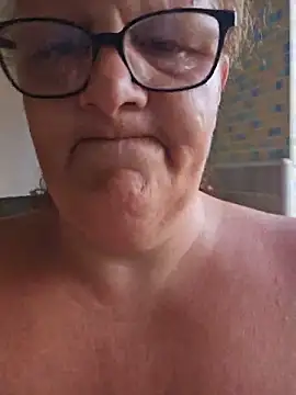 MissQueenBeex webcam