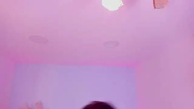 aleksandramiller_ webcam