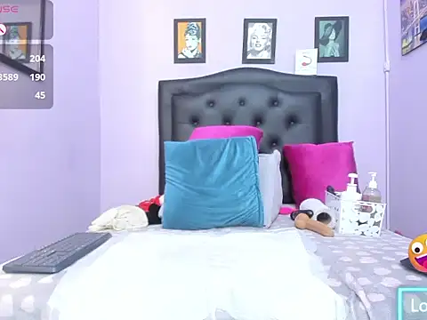 monalind220 webcam