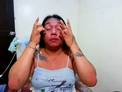 ellah_morenax webcam