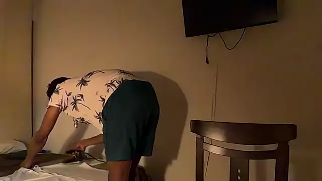 HoleBreeder webcam