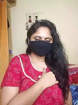 Sravvi499 webcam
