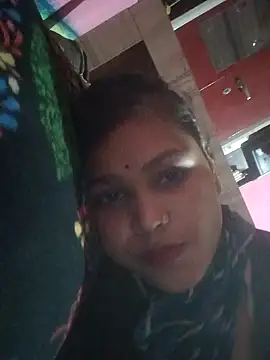 Chinki_pande webcam
