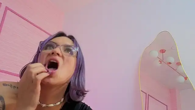 zarcasutra_t webcam