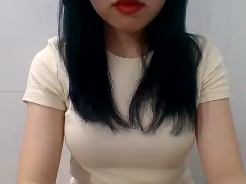 kiraa-007 webcam