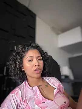 Laila_LS webcam