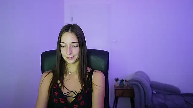 Crystalbrunette18 webcam