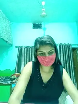 naughty-nishaa webcam