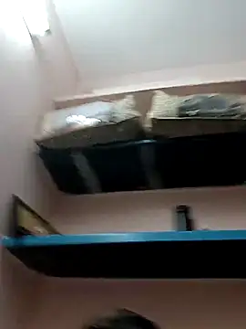 Desiboy_slaveForGirls webcam