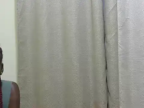 Arriana_ webcam