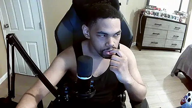 Neovergil0 webcam