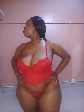 Luciouslips00 webcam