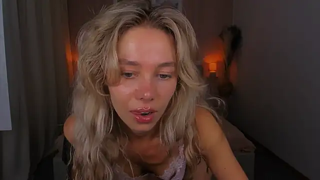 LuluAlis webcam