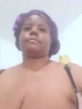 bigtitssxx webcam