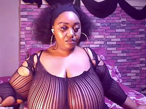 BustySavita webcam