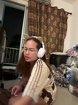 Ponthip webcam
