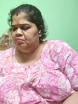 tamilthanushri webcam