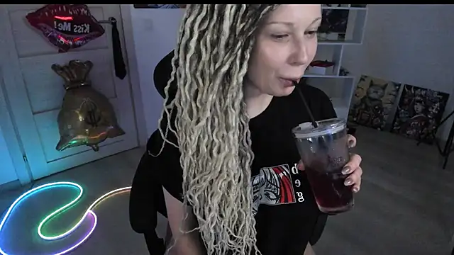 HoneySallyMoore webcam