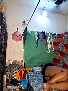 Real_Desi_Couple webcam