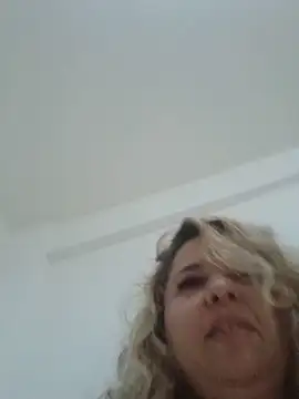 BelleInna webcam