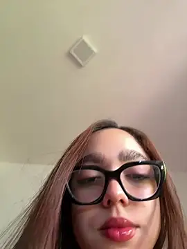hottiee_melannie webcam