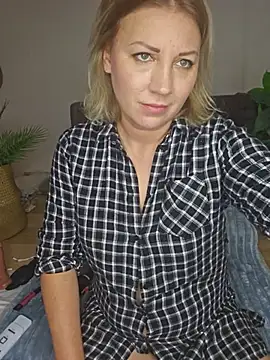 zarina3003 live cam