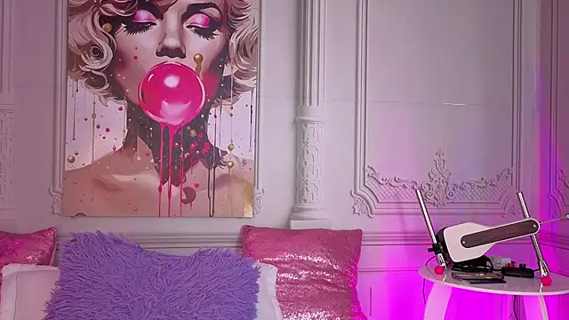Carohorny4u live cam