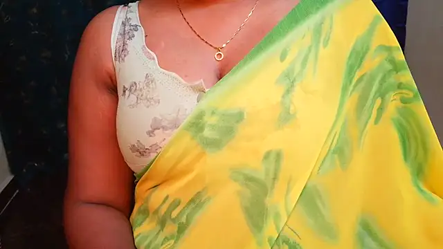 Pavani-Darling live cam